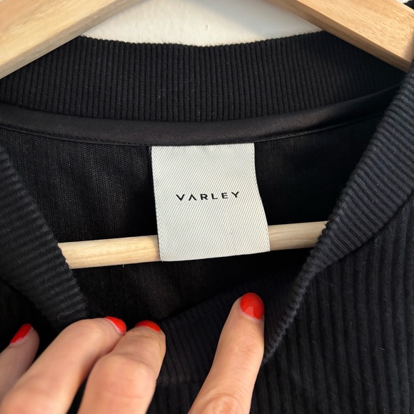 Varley Black Ribbed Top - Picture 5 of 9
